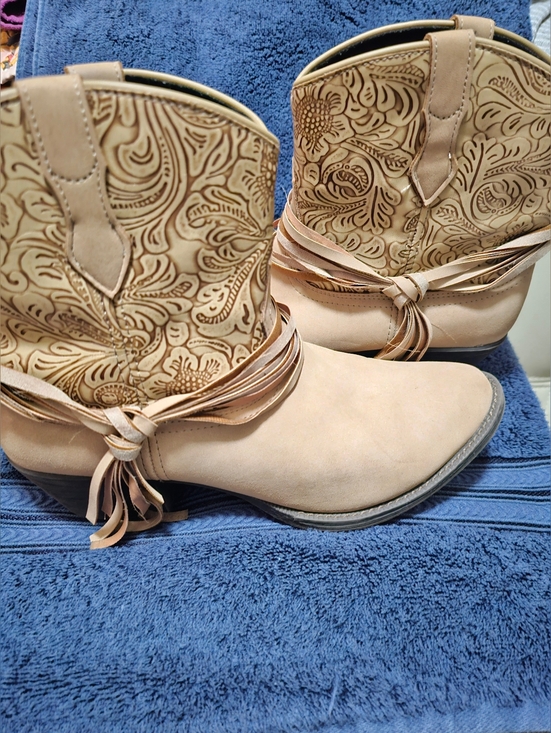dingo Shoes - Women’s Dingo Floral Tan Ankle Booties with Wrap Detail